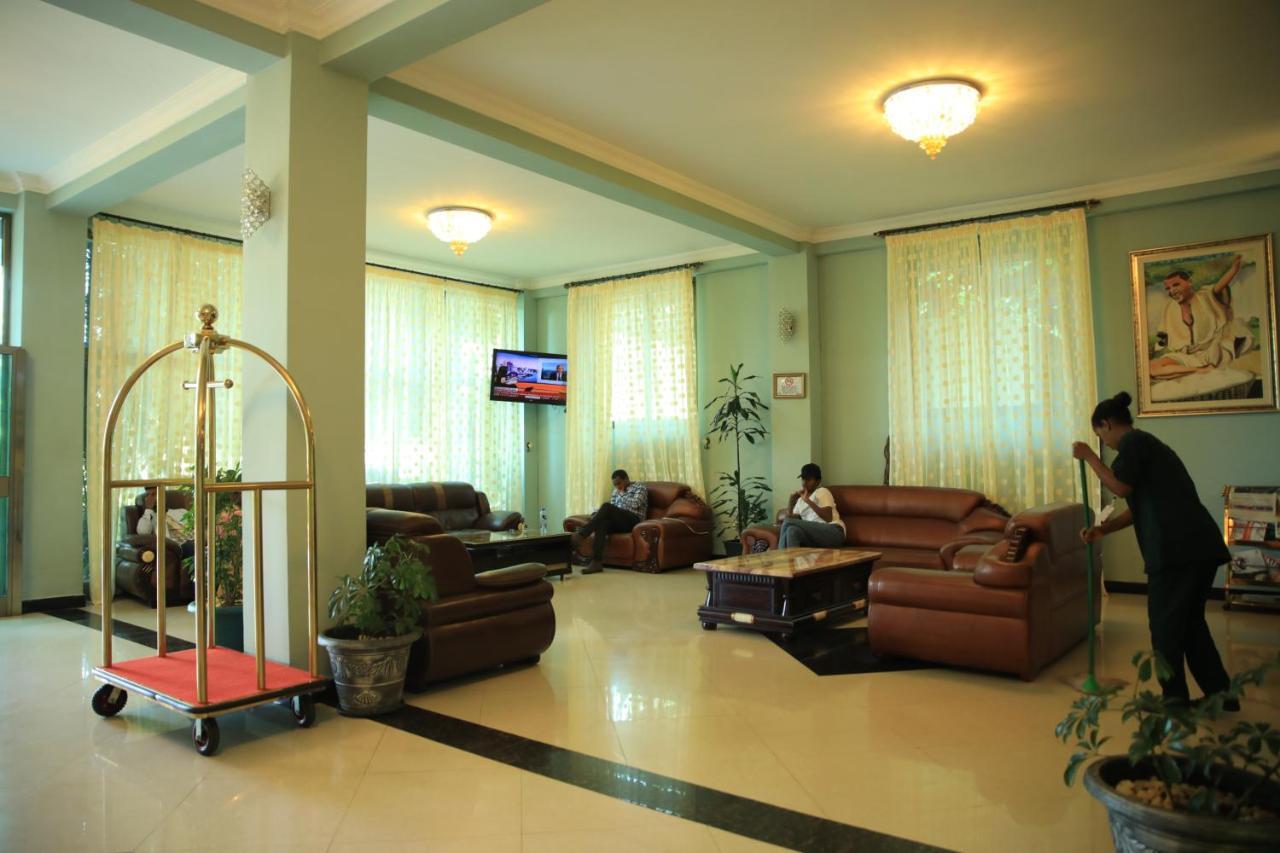 Jacaranda Hotel, Bahir Dar Exterior foto